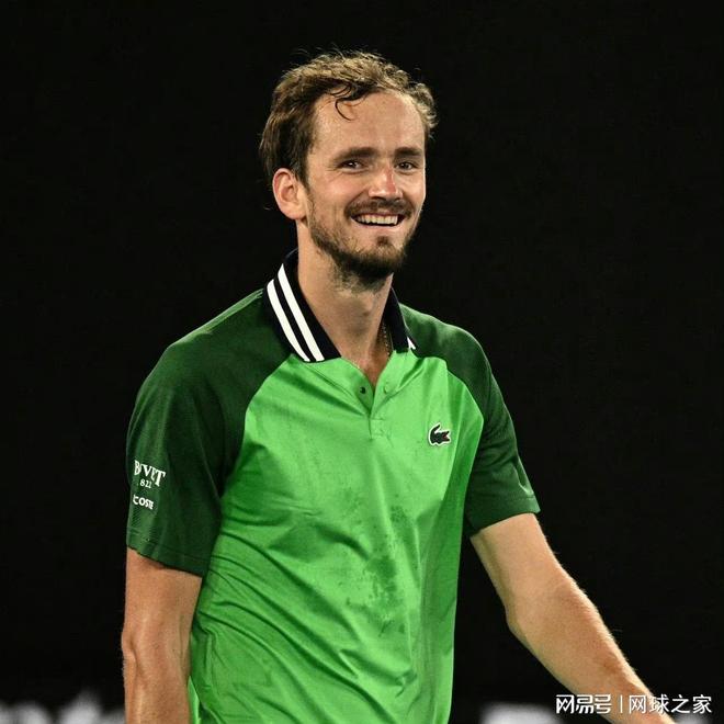 等自摸或进 等自摸或进